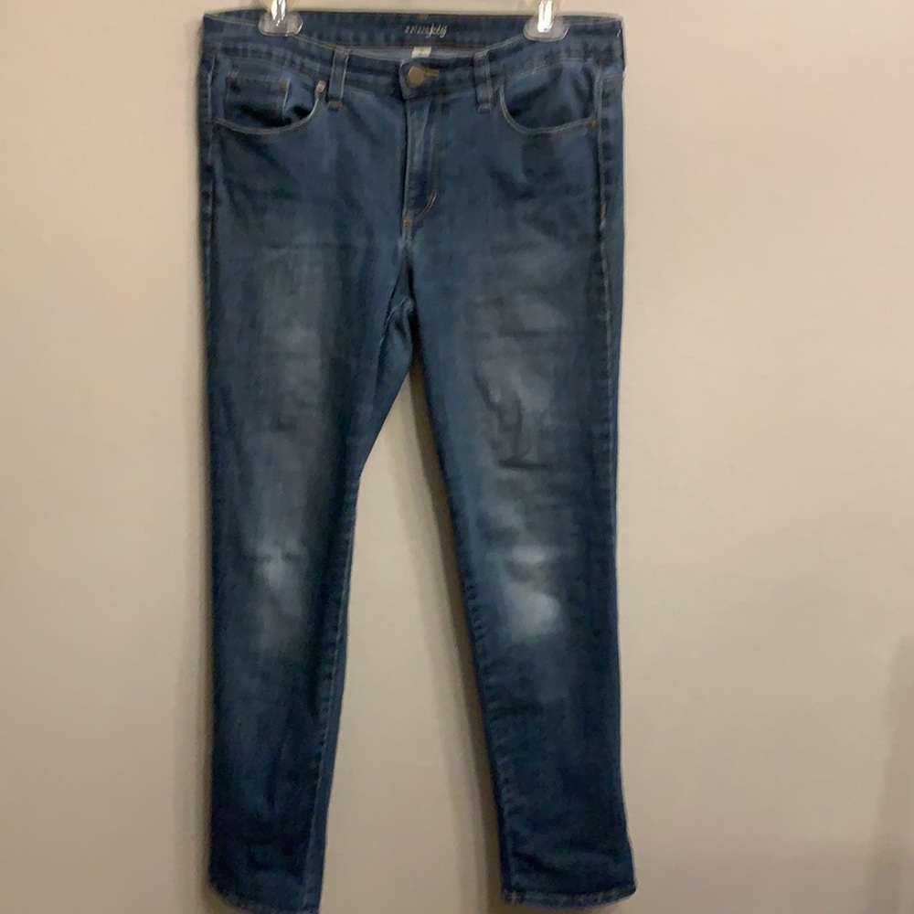Girlfriend jeans